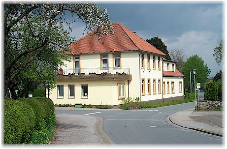 Das Dorfgemeinschaftshaus am Dorfplatz